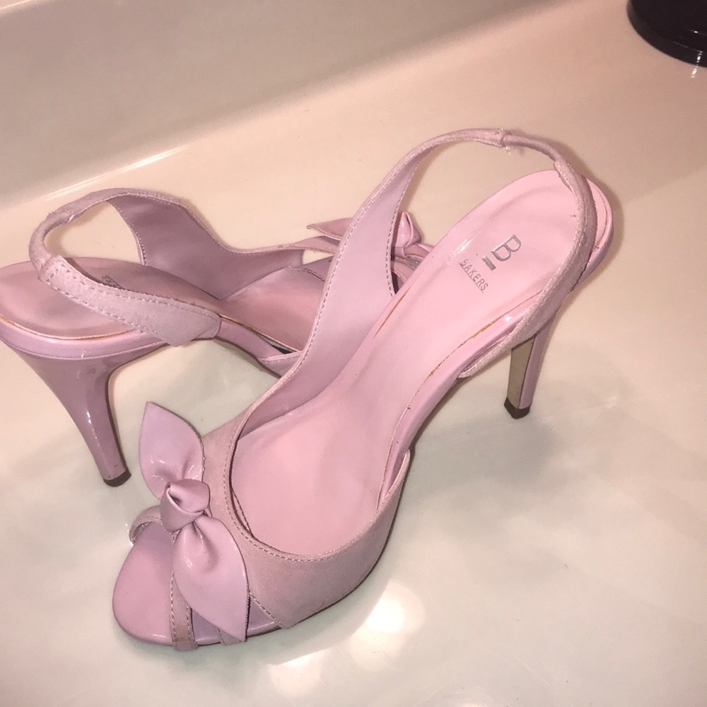 Bakers sling back pumps